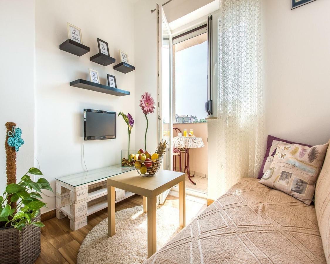 Apartment In Vrbnik/Insel Krk 36873 Esterno foto